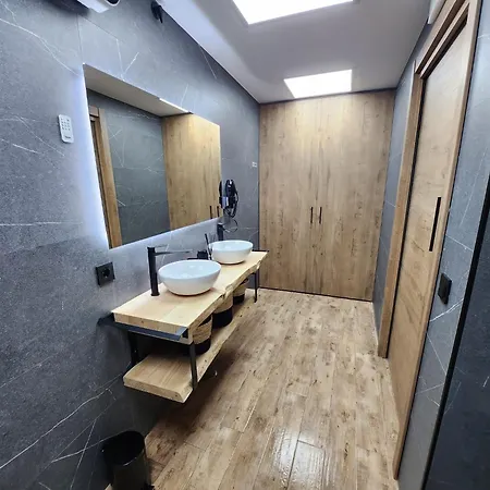 Bailén 3 Apartamento Caces