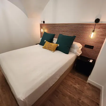 Bailén 3 Apartamento Caces