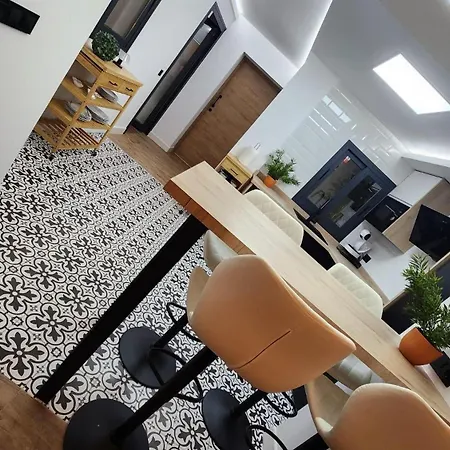 Bailen 3 Apartment *